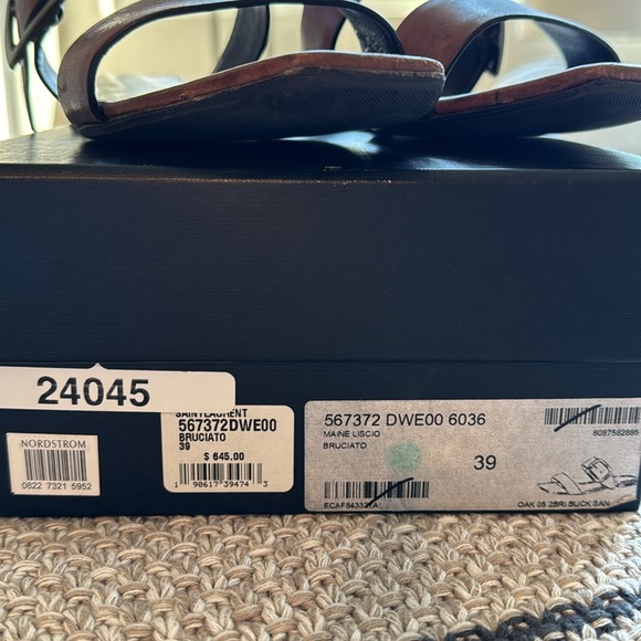 Authentic Saint Laurent double strap sandal in Oak - Picture 2 of 7